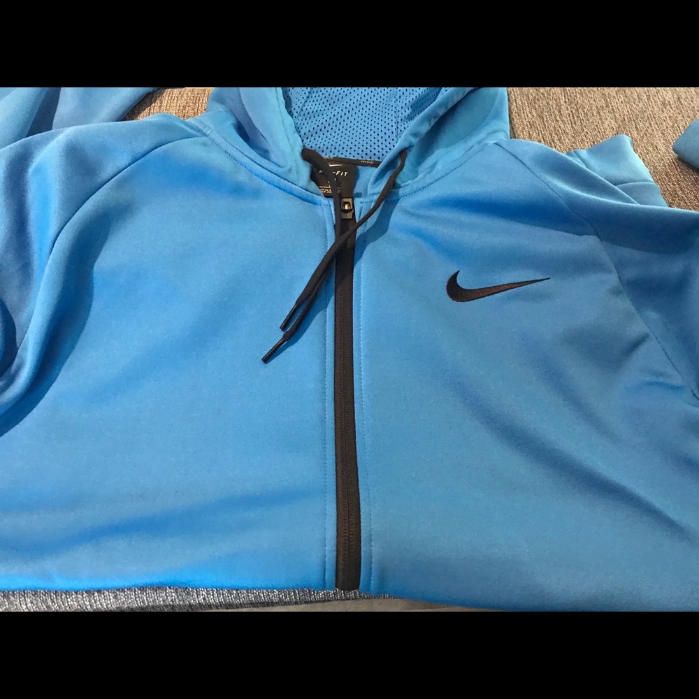 Nike dryfit hoodie